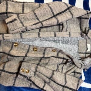 Plaid Button-Up Women's Jacket